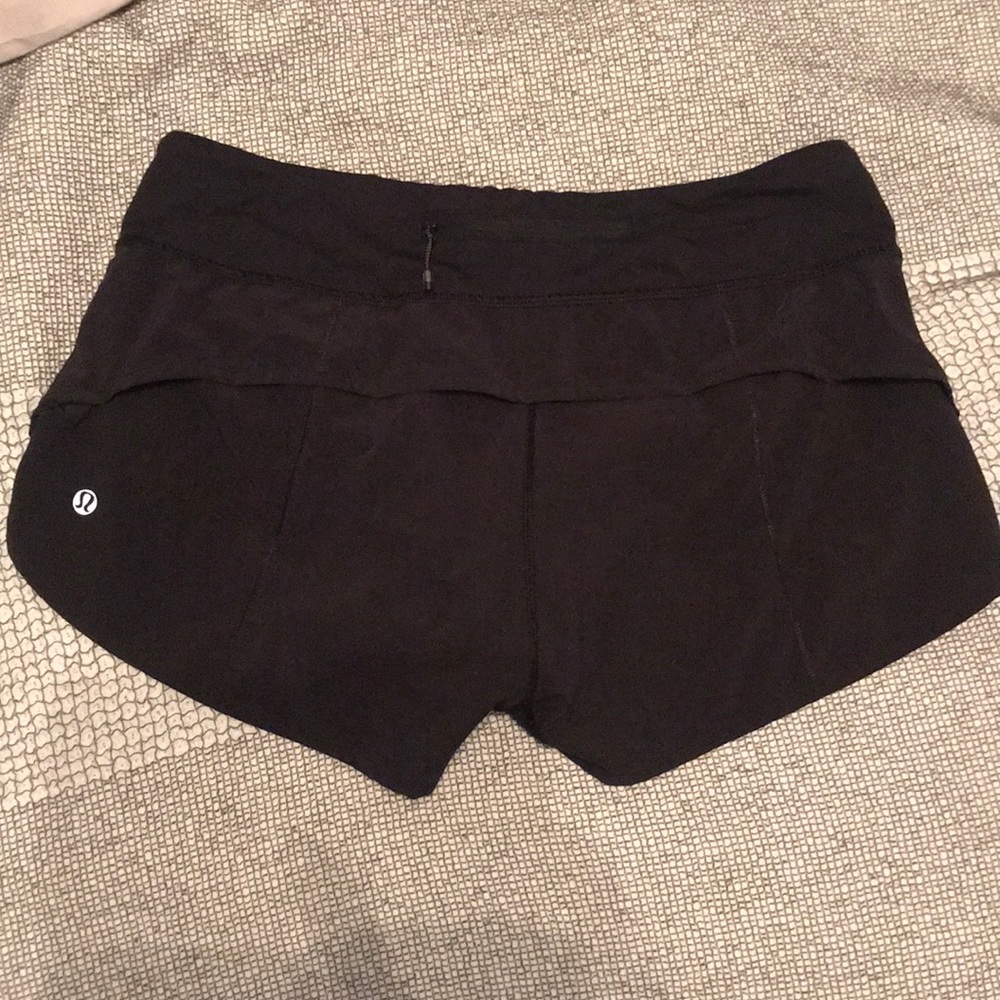 Lululemon black shorts